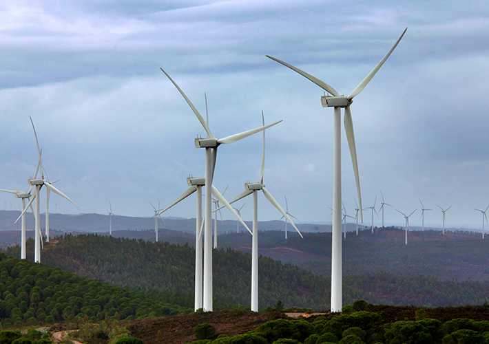 foto noticia Iberdrola duplica su apuesta por las energías limpias en Andalucía, con 1.100 MW renovables nuevos.